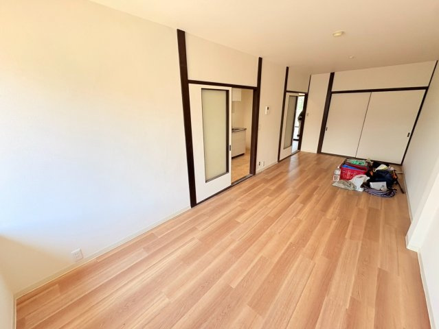 芦屋市浜風町の賃貸マンションの居間・リビング