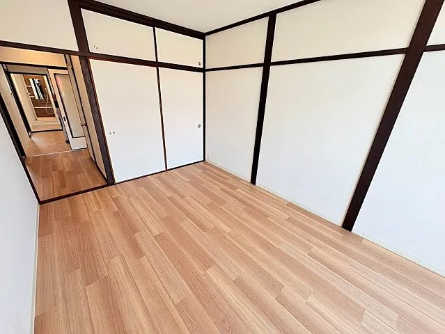 芦屋市浜風町の賃貸マンションの居間・リビング