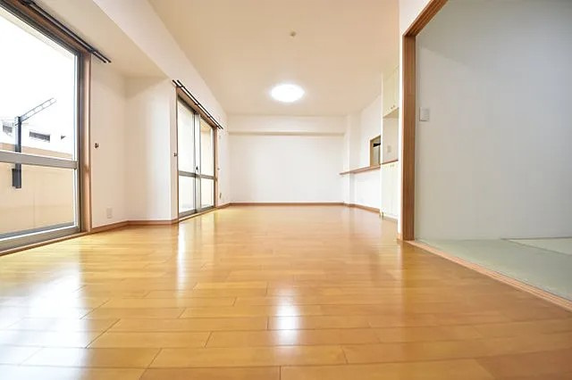 神戸市中央区吾妻通２丁目の賃貸マンションの居間・リビング