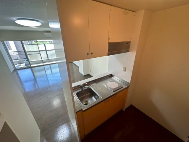 芦屋市船戸町の賃貸マンションのキッチン