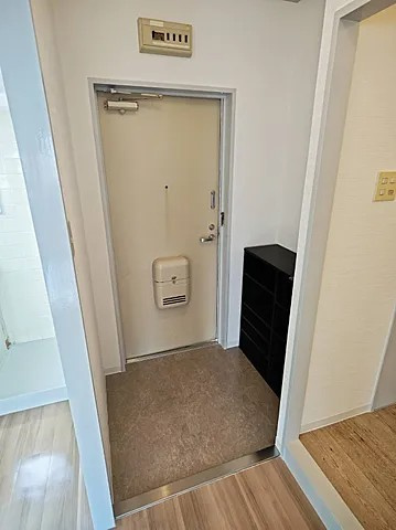 神戸市東灘区御影中町７丁目の賃貸マンションの玄関