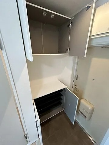 神戸市東灘区御影中町７丁目の賃貸マンションの玄関