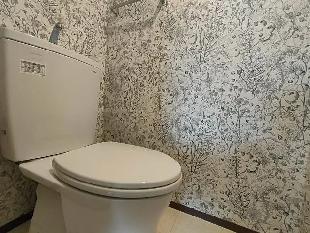 神戸市中央区筒井町３丁目の賃貸マンションのトイレ