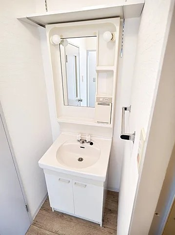 神戸市東灘区御影中町７丁目の賃貸マンションの洗面所