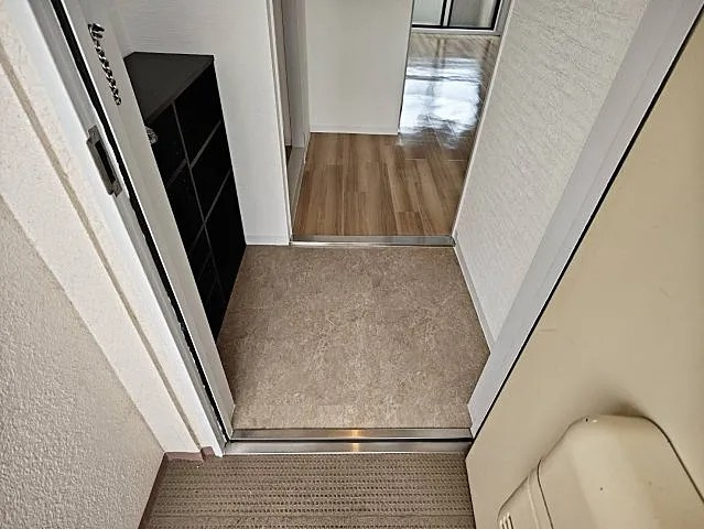 神戸市東灘区御影中町７丁目の賃貸マンションの玄関