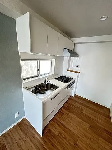 神戸市灘区鹿ノ下通３丁目の賃貸マンションのキッチン