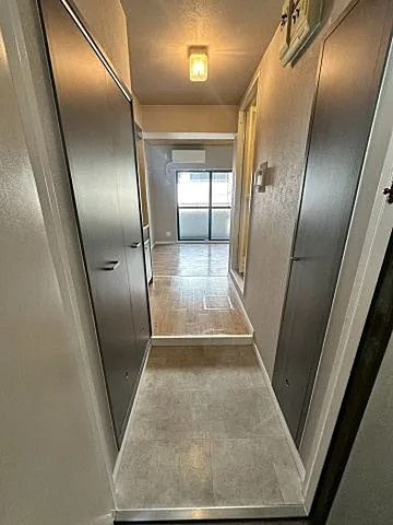 神戸市東灘区本庄町１丁目の賃貸マンションの玄関