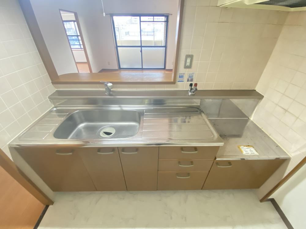 芦屋市津知町の賃貸マンションのキッチン