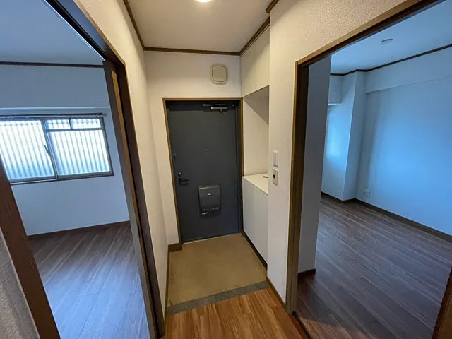 摩耶コート壱番館の玄関