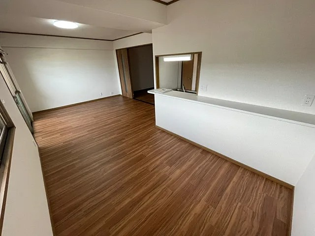 摩耶コート壱番館の居間・リビング