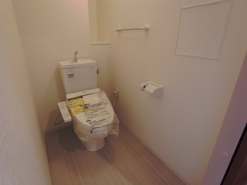 神戸市東灘区住吉本町２丁目の賃貸マンションのトイレ