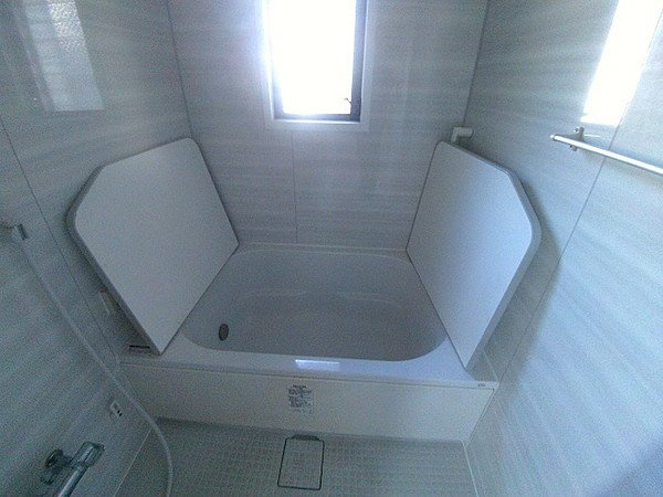 神戸市東灘区西岡本４丁目の賃貸マンションの浴室