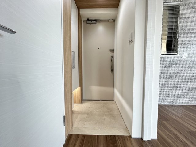 神戸市東灘区御影本町２丁目の賃貸マンションの玄関