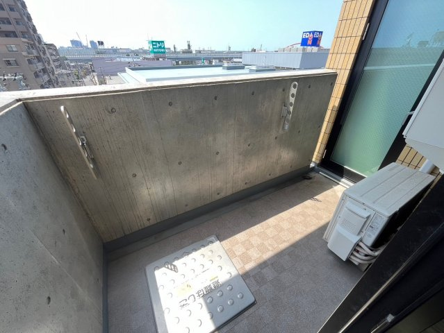 神戸市東灘区御影本町２丁目の賃貸マンションのバルコニー