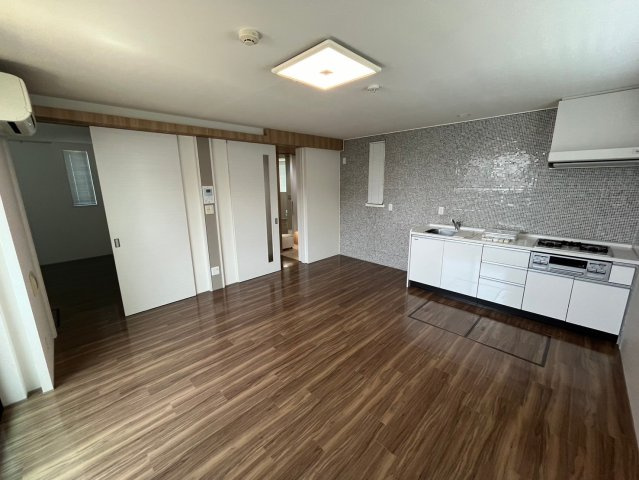 神戸市東灘区御影本町２丁目の賃貸マンションの居間・リビング