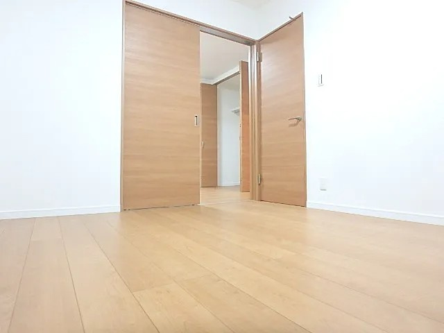 神戸市東灘区御影石町２丁目の一戸建ての居間・リビング