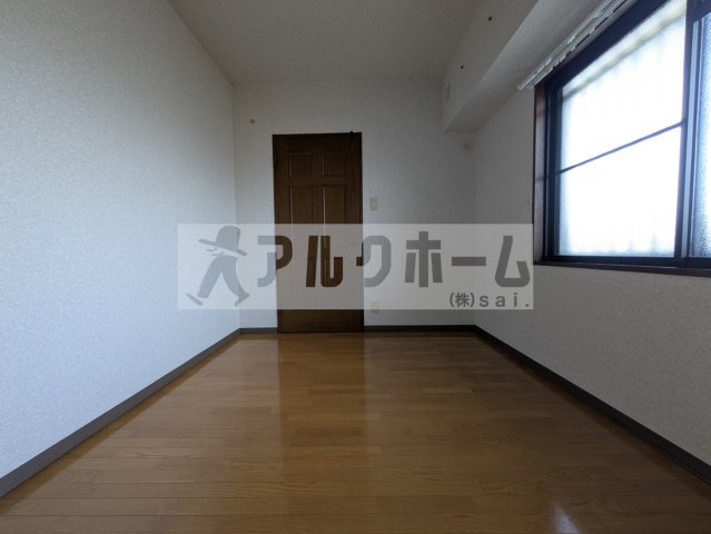 パラッツォドゥエの洋室