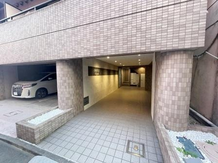 クレストJのエントランス
