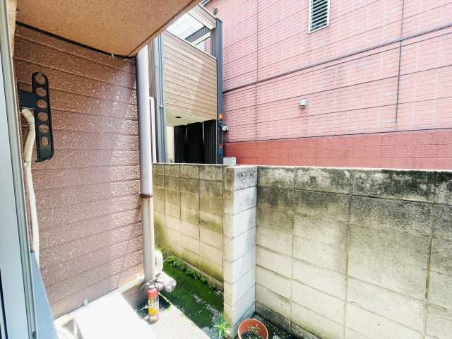 タナカハイツのバルコニー