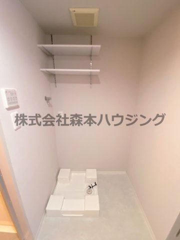 【設備】 | 　PHOENIX COURT 交野Ⅰ | 室内洗濯機置き場です