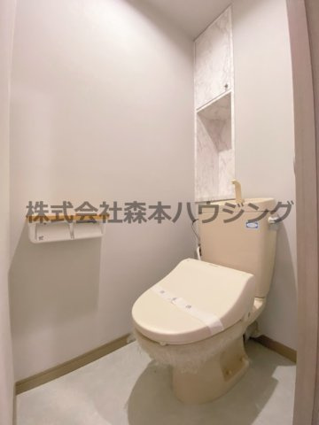 【トイレ】 | 　PHOENIX COURT 交野Ⅰ | 落ち着いたトイレです