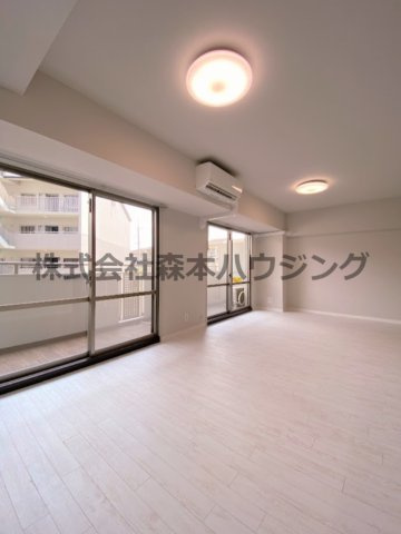 【居間・リビング】 | 　PHOENIX COURT 交野Ⅰ | 使いやすいリビングです