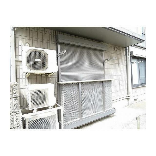 サルーテ白山のセキュリティ|防犯シャッター