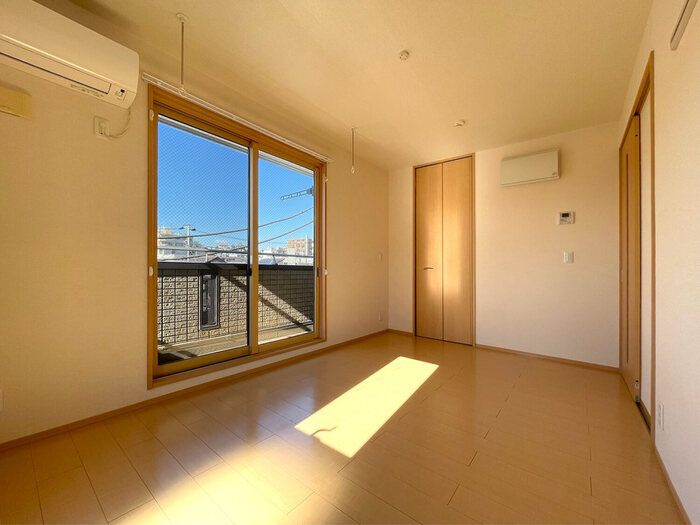 Town　Court大岡の居間・リビング