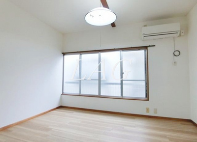 【居間・リビング】 | 南風荘 | 洋室のお部屋です。
