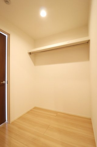 AZUR上中条の内装