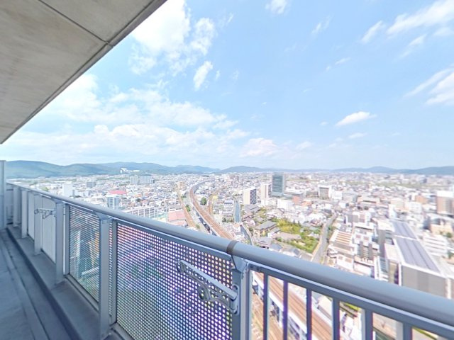 ファミールタワープラザ岡山イーストタワーの展望