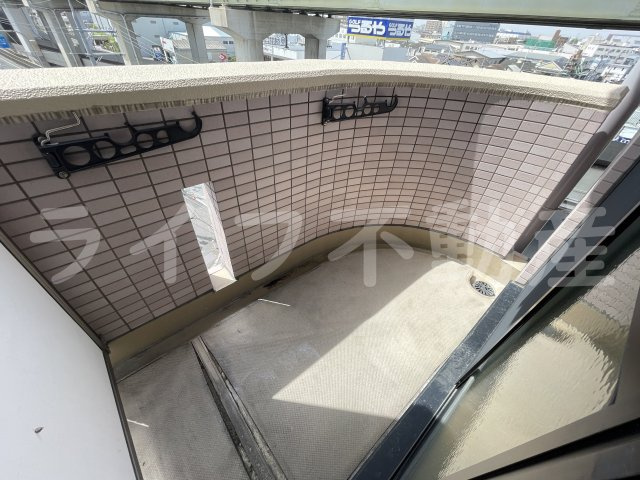 グリンデルワルトのバルコニー|バルコニー付きです