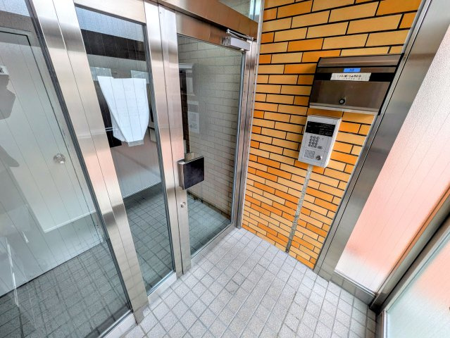 ＫＵＢＯＴＥＲＡ　ＢＬＤのエントランス