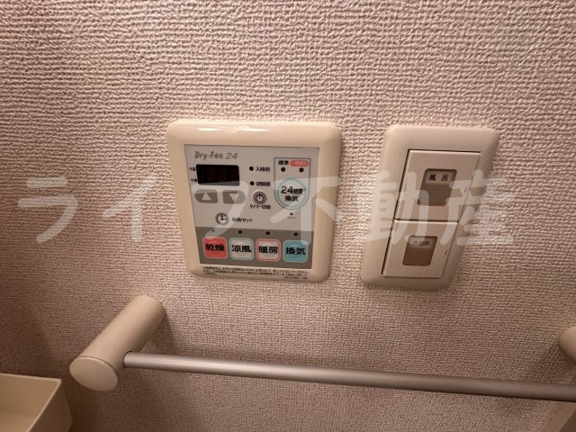 ジャン・ボヌールの設備