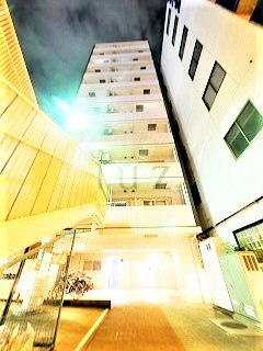 ラシード東神奈川駅前の外観