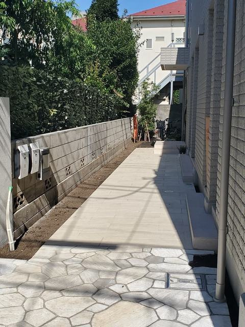 フェリシア世田谷のエントランス