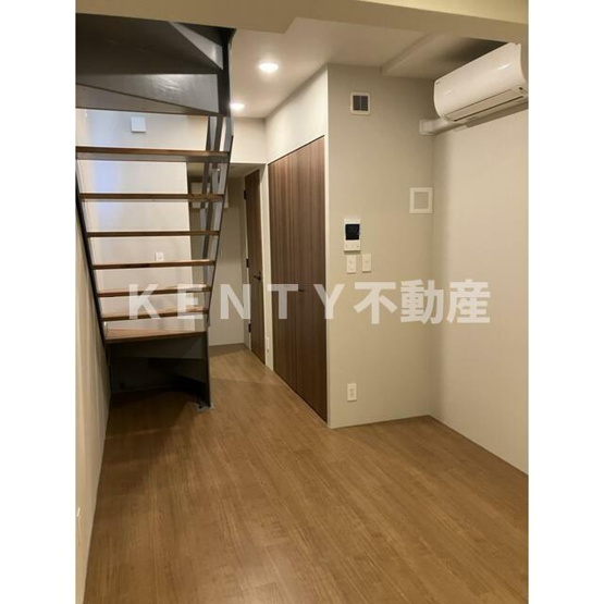 【寝室】 | LEGALAND不動前ANNEX | 開放的な寝室です