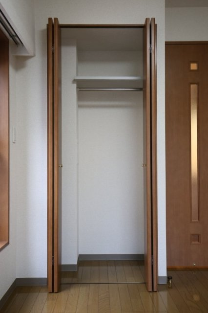 トーシンフェニックス都立大学の収納|クローゼット