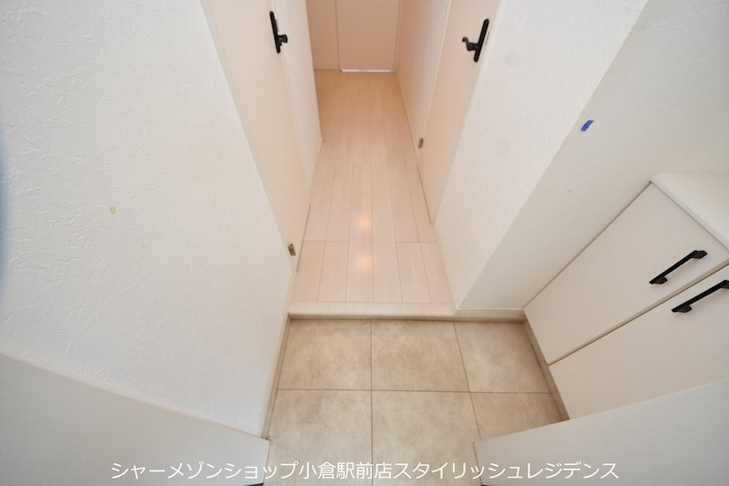 フェリオ清水の玄関