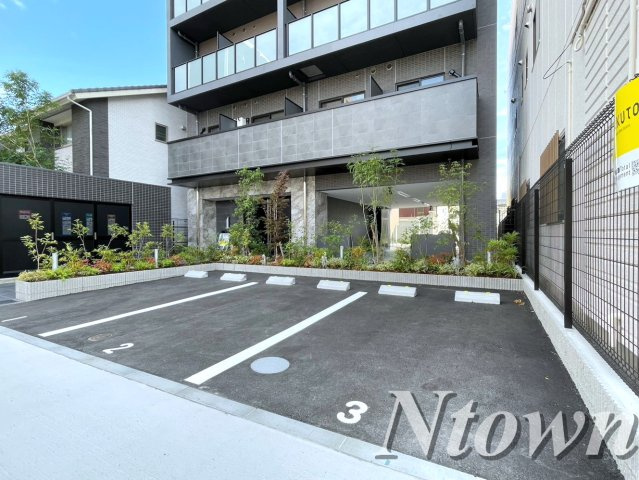 【駐車場】 | アドバンス名古屋ワイノット