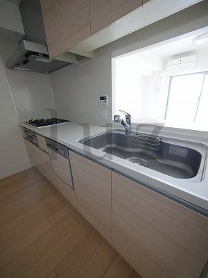 ザパークハウス横浜大口のキッチン