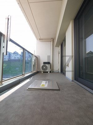 ザパークハウス横浜大口のバルコニー