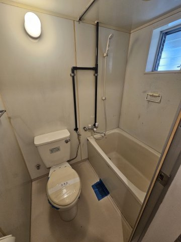 鈴蘭荘の浴室|リフォーム中の為、別のお部屋の写真です。