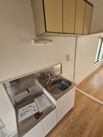 鈴蘭荘のキッチン|リフォーム中の為、別のお部屋の写真です。