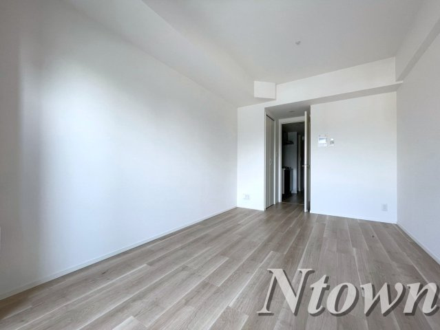 【居間・リビング】 | アドバンス名古屋ワイノット | こちらの居間で趣味の時間をお楽しみください