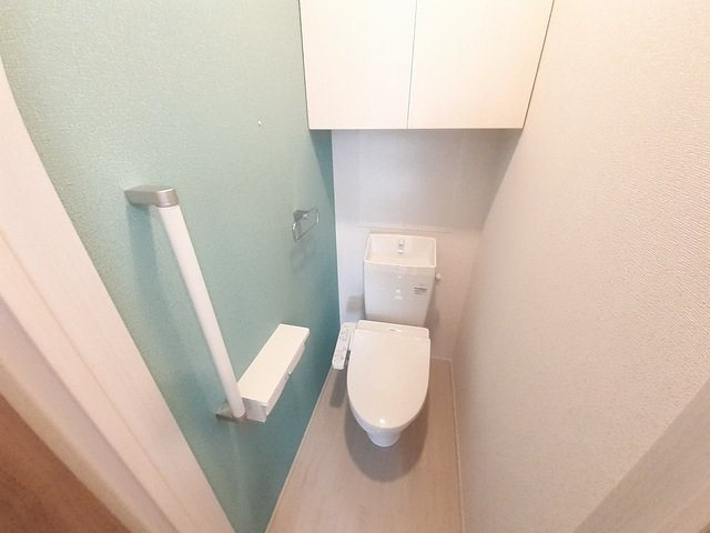 プルメリア　Ⅱのトイレ|ゆったりとした空間のトイレです