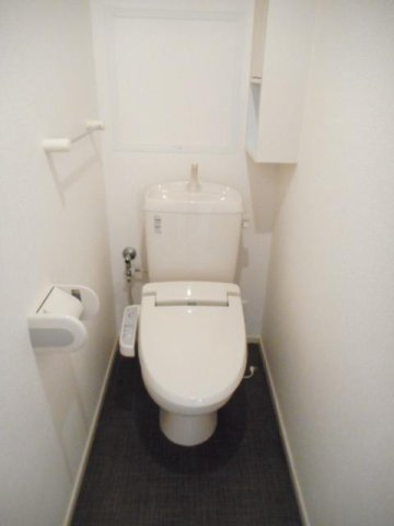 トレ　ミ　カーサ星の森のトイレ|コンパクトで使いやすいトイレです