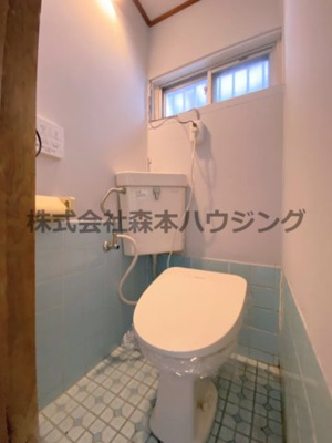【トイレ】 | 　四條畷市南野2丁目7テラスハウス | 落ち着いたトイレです