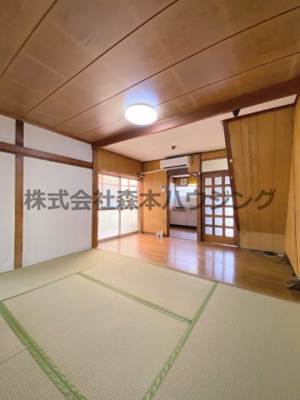 【和室】 | 　四條畷市南野2丁目7テラスハウス | 和室があると、家にあたたかい雰囲気が生まれます
1階