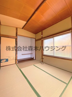 【寝室】 | 　四條畷市南野2丁目7テラスハウス | 落ち着いて過ごせるお部屋なので、寝室にいかがでしょうか
2階